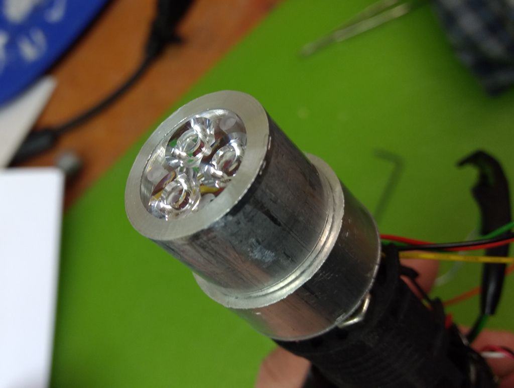led3
