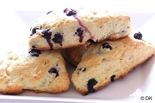 Blueberry Scones with sour Cream