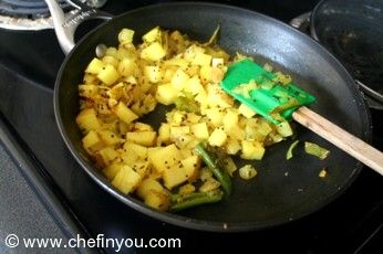 Maharashtrian Poha Recipe | Indian Breakfast Recipes