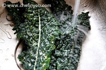 Oven Baked Raw Kale Chips Recipe | Kale Recipes