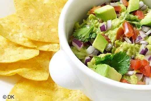 Guacamole with Baked Corn Chips