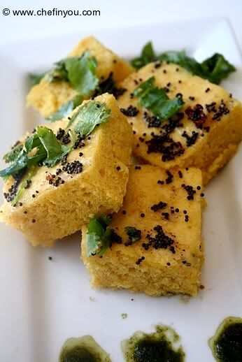 Khaman Dhokla Recipe | Gujarati Snacks Recipe