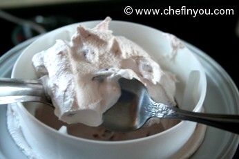 Easy ice cream with fresh strawberries Recipe