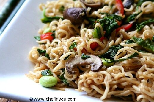 Vegetarian Lo mein with Mustard greens and Edamame recipe