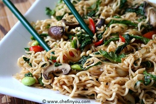 Vegetarian Lo mein with Mustard greens and Edamame recipe