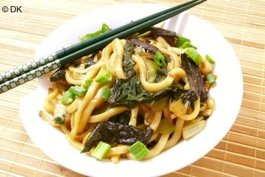 Udon noodle stir fry
