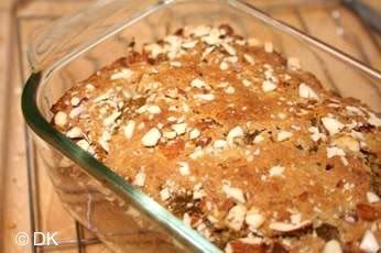 Wholemeal Cranberry and Almond Bread (Eggless)