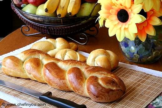 Zopf (Zupfe)- Swiss Braided Loaf Bread