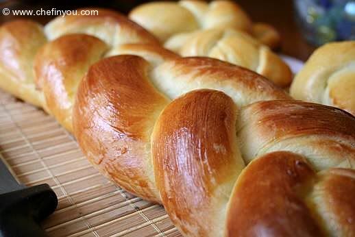 Zopf (Zupfe)- Swiss Braided Loaf Bread