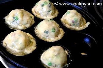 South Indian Aloo Bonda recipe (Potato/urulaikizhangu Fritters)