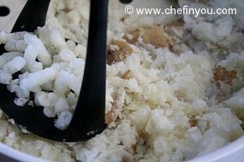 South Indian Aloo Bonda recipe (Potato/urulaikizhangu Fritters)