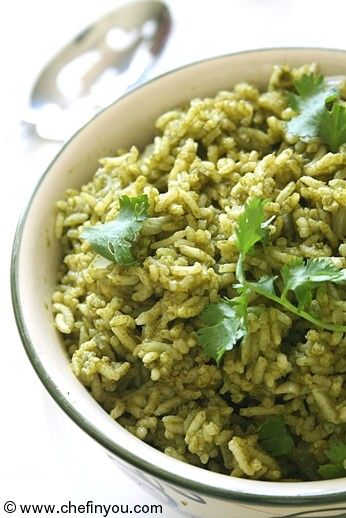 Arroz Verde (Mexican Green Rice Recipe)