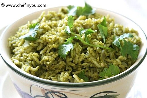 Arroz Verde (Mexican Green Rice Recipe)