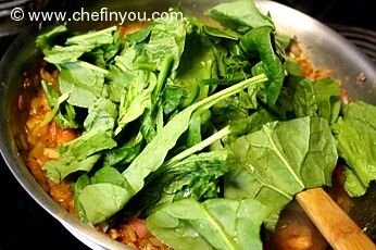 Channa Palak Recipe (Indian Chickpeas Curry with Spinach)