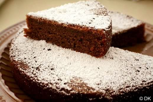 Eggless Chocolate Cake