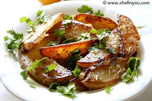 Patates sto Fourno (Greek Garlic Lemon Potatoes ) Recipe