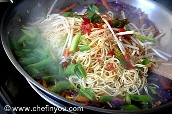 Indo Chinese Vegetarian Hakka Noodles recipe