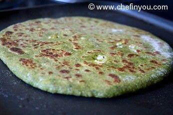 Hara Bhara Paratha recipe (Spinach paratha stuffed with paneer, potato and cauliflower)