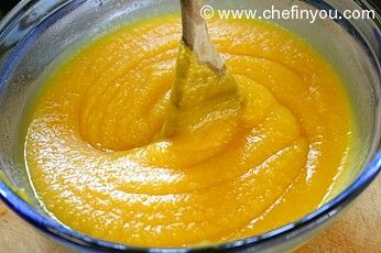Easy Recipe to make fresh Pumpkin Puree at home