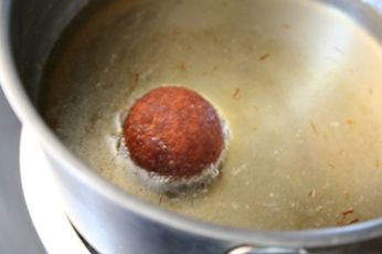 How to make Indian Gulab Jamun Recipe
