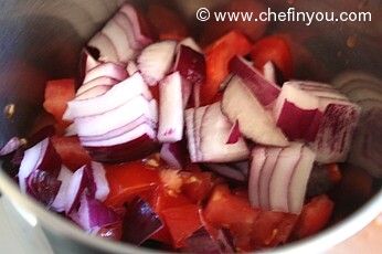 Easy Mexican Tomato Rice Recipe (or is it Spanish rice?)