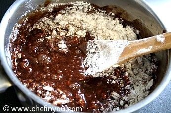 Easy Chocolate chip and Pecan brownies (Squares) Recipe