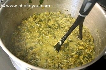 Sarson ka Saag Recipe ( Indian Mustard Leaves curry)