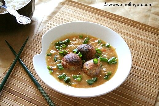 Indo-chinese Vegetable Manchurian Recipe with gravy