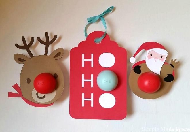 These Printable Christmas EOS Lip Balm cards from Simple Made Pretty make cool DIY holiday classroom gifts for tweens and teens.