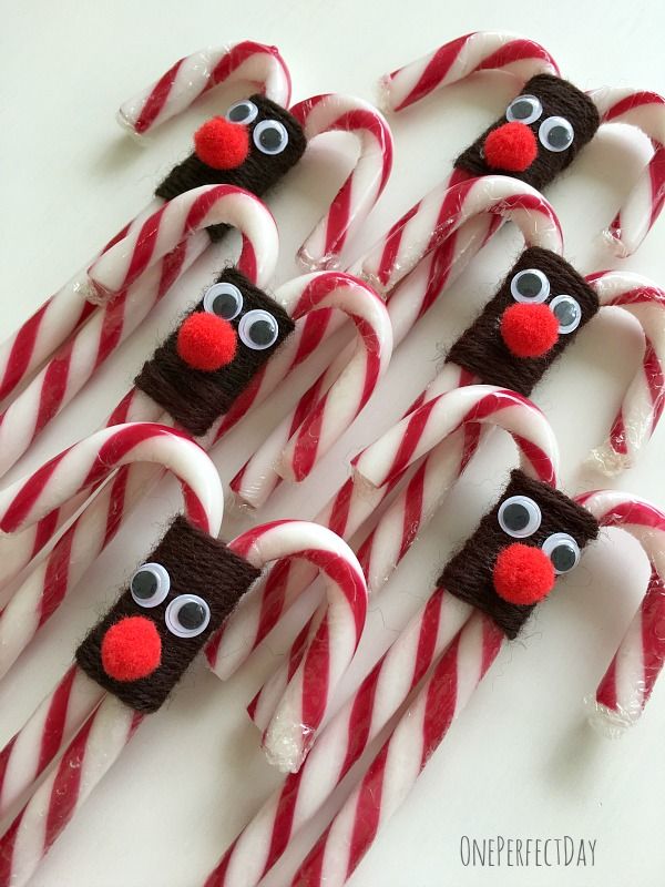 These Reindeer Candy Canes from One Perfect Day really are perfect DIY holiday classroom gifts.