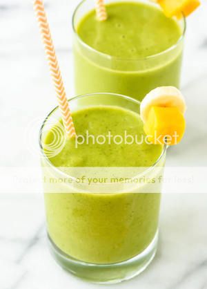 mango green smoothie